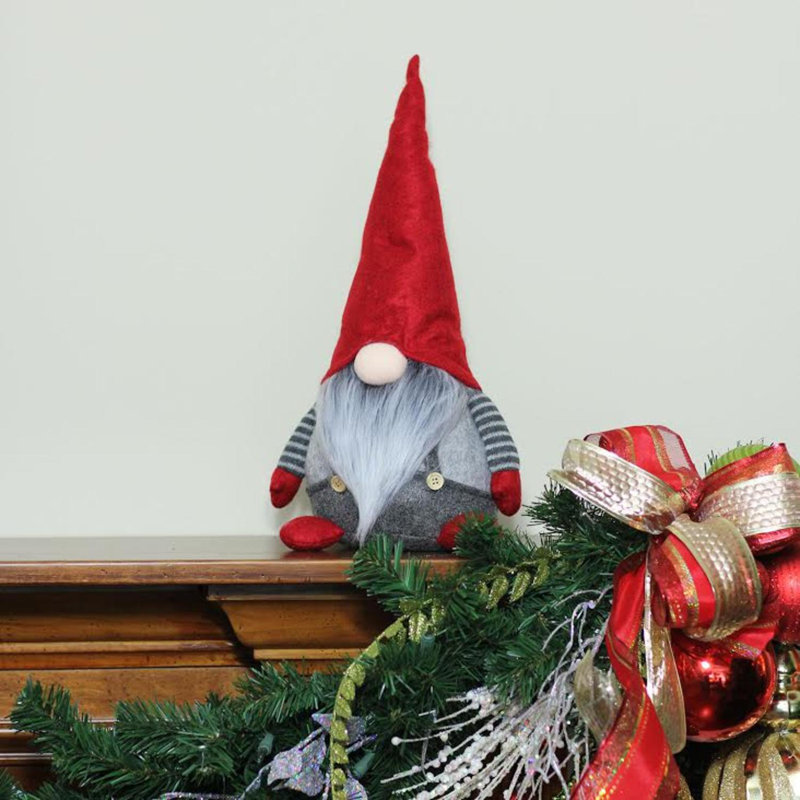 Personne âgée Edna Santa Gnome, 15,75" H x 6" L x 5" D
