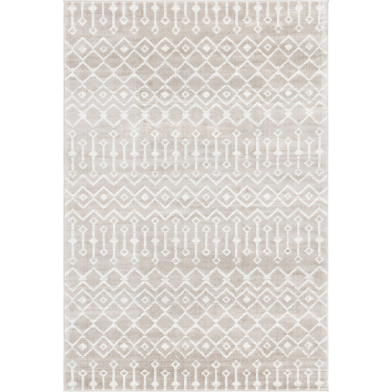 Aemtenan Abstract Indoor Rug, Rectangle 6' x 9'