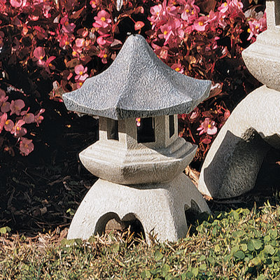 Pagoda Decorative Lantern