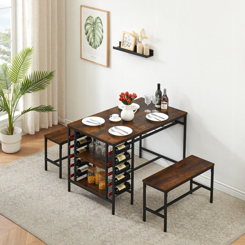 Ensemble de table de salle à manger 3 pièces 47,2 po avec 2 bancs, ensemble de table de salle à manger pour 4 personnes, support à vin et tablette de rangement à 2 niveaux, brun rétro