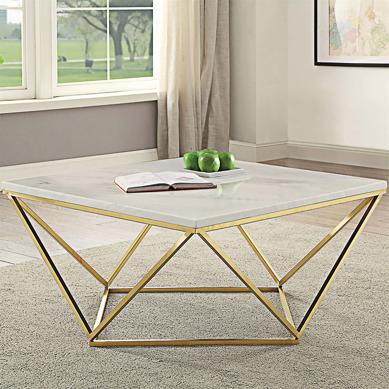 Table basse avec pieds en métal