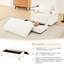 Chaise beige avec rangement mobile, ports intégrés, support pour téléphone et poches latérales, canapé moderne facile à utiliser avec deux porte-gobelets-295516871