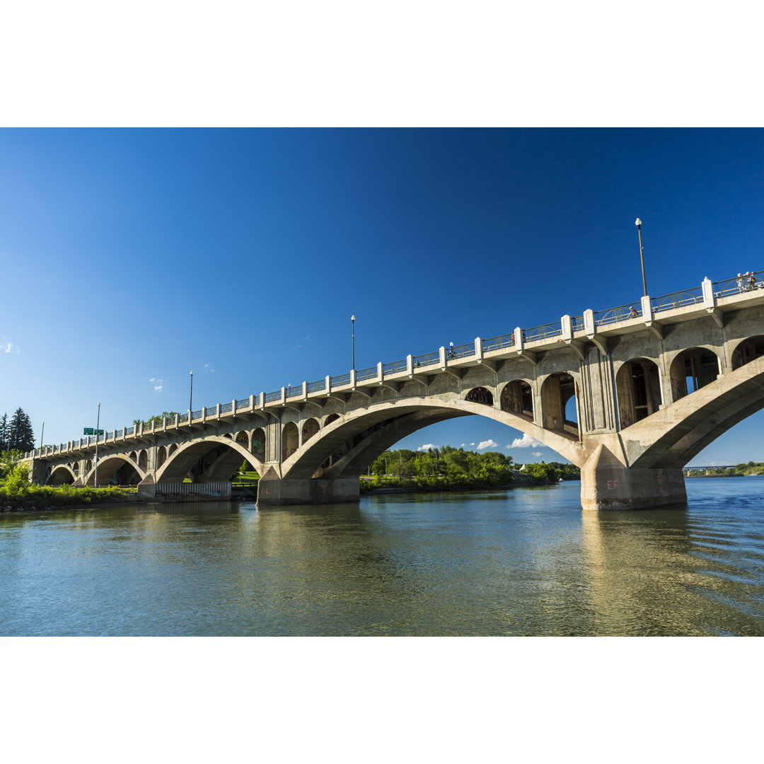 Bögen einer Betonbrücke von Sprokop - Leinwandbild