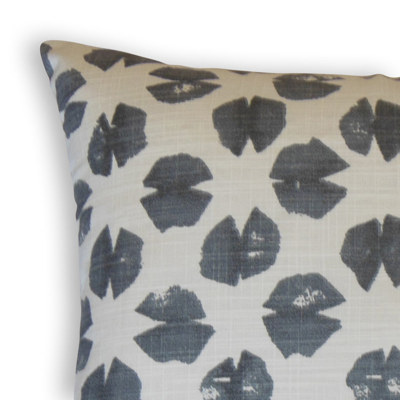 Coussin en coton Onie, Hauteur (26 po) x largeur (26 po), Noir
