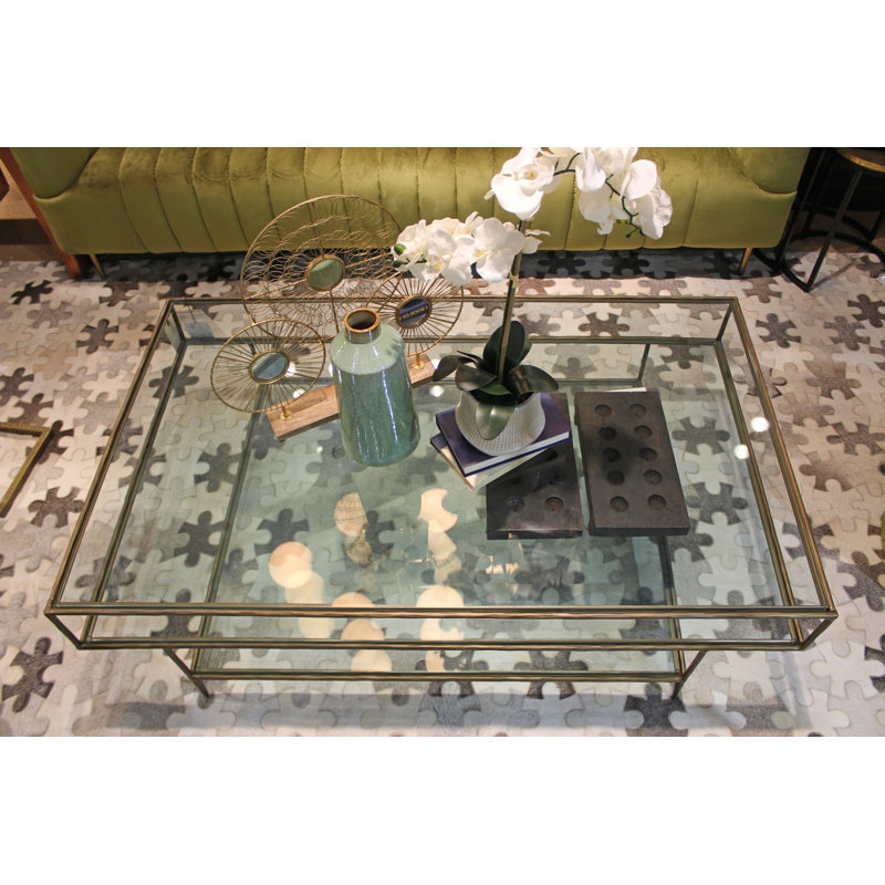 Tapis gris en peau de vache à motif géométrique Lindahl, Rectangle 5 pi x 8 pi
