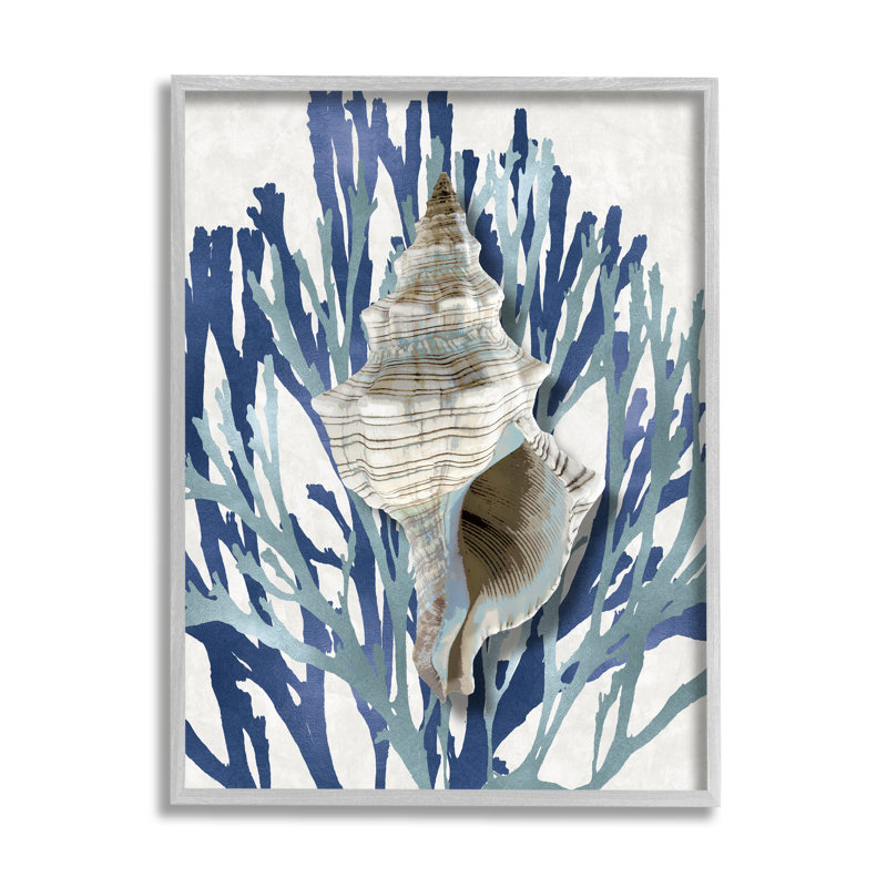 «Tower Shell Coral Blue Beach» par Caroline Kelly - reproduction d'art, H 30 po x l 24 po, Estampe numérique Farmhouse