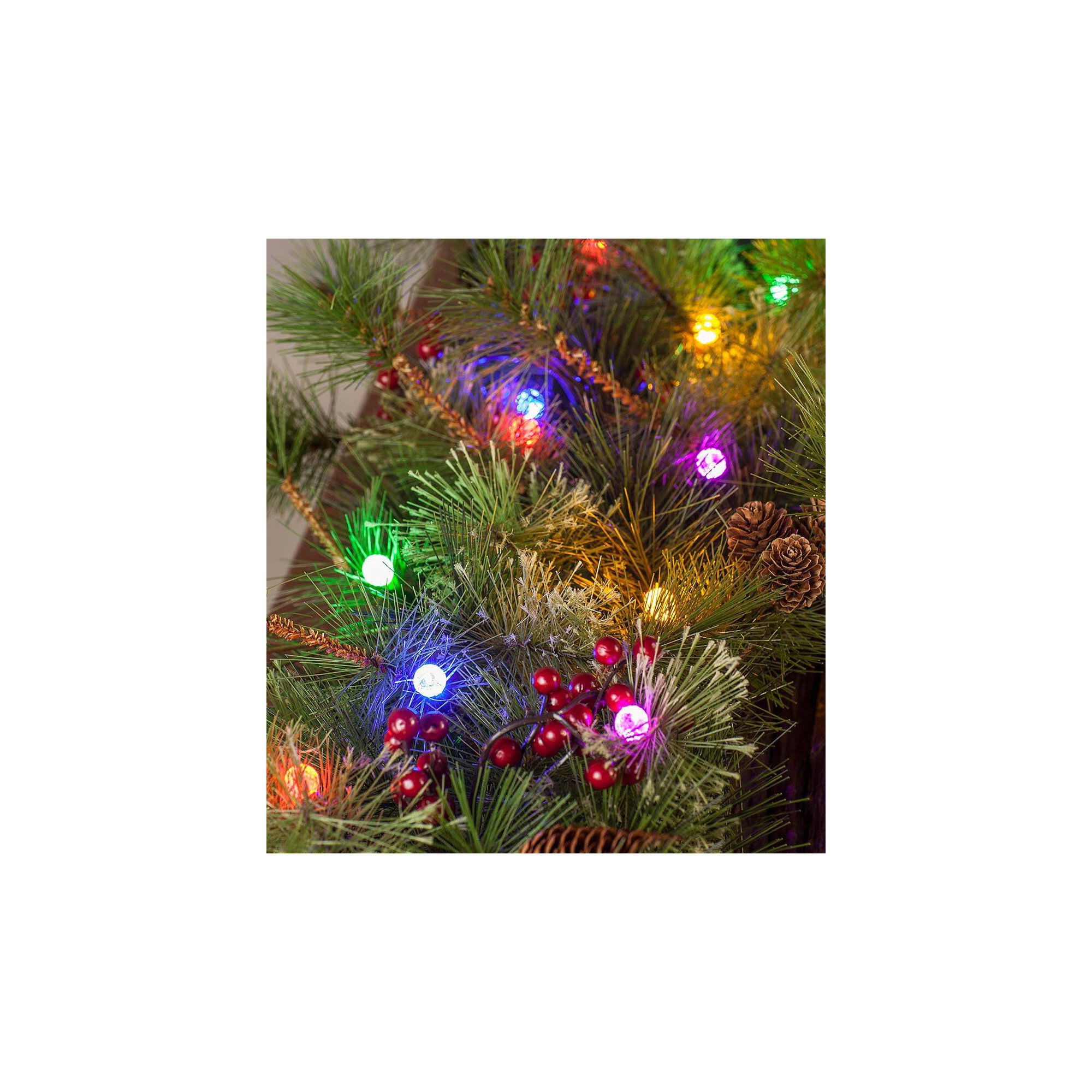 Faux Pine Lighted Wreath, 30"