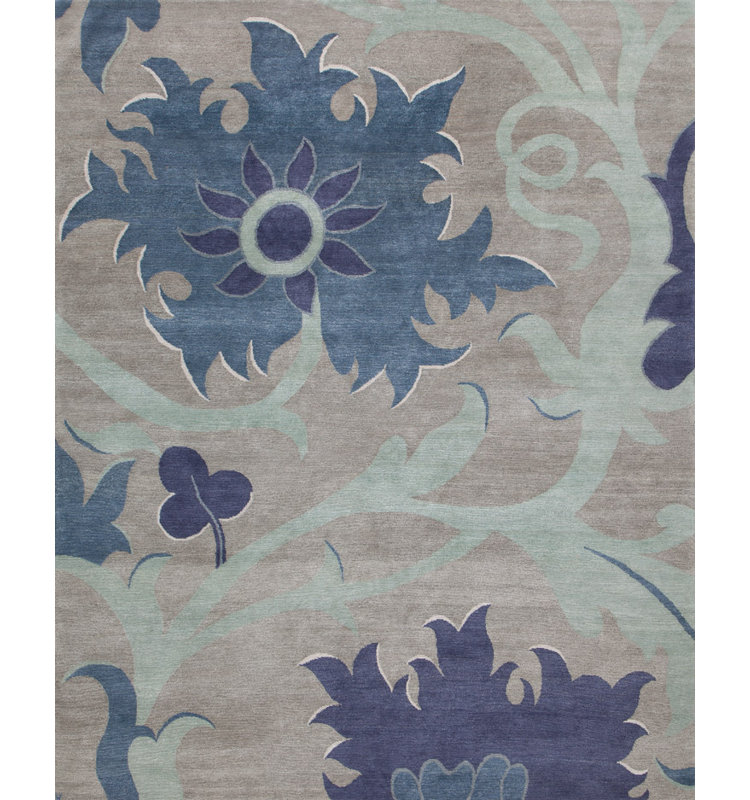 Trinidad Hand Woven Silk and Wool Floral Area Rug, Rectangle 5' x 8'