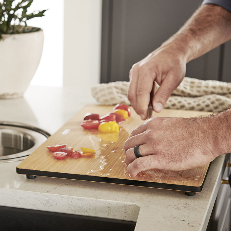 Quatrus Ash Wood Cutting Board