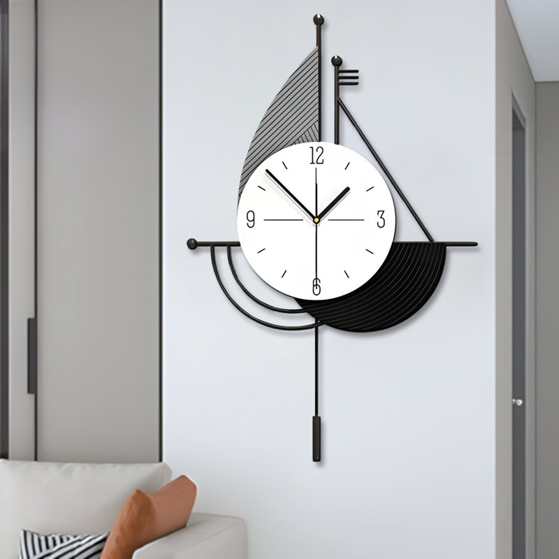Horloge murale Fairlaine
