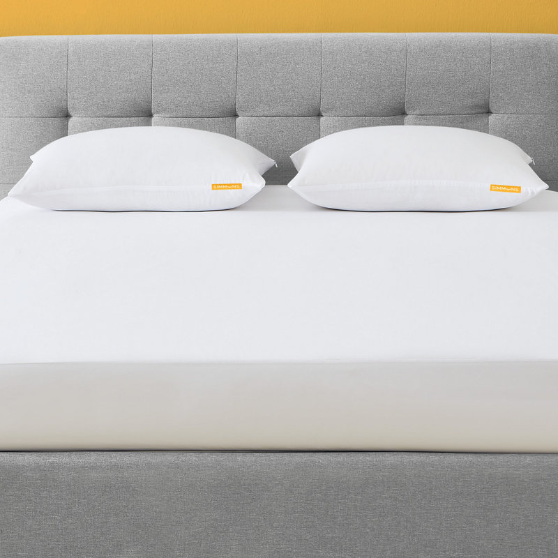 Simmons Moisture Wicking King Mattress Protector and Pillow Protector Set, Twin