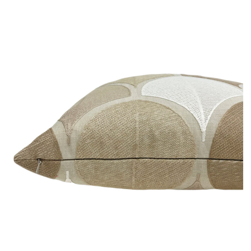 Housse de coussin en lin brodé, H 22 po x l 22 po, Beige