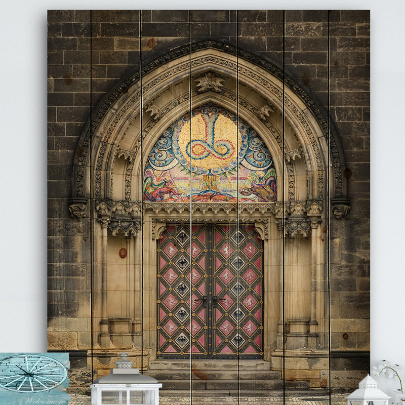 Reproduction d’art graphique sur bois « ornée d’entrée de l’église à Prague », H 40 po x l 30 po x P 1,5 po