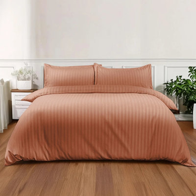 Microfiber Striped Bedding with Pillowcases
