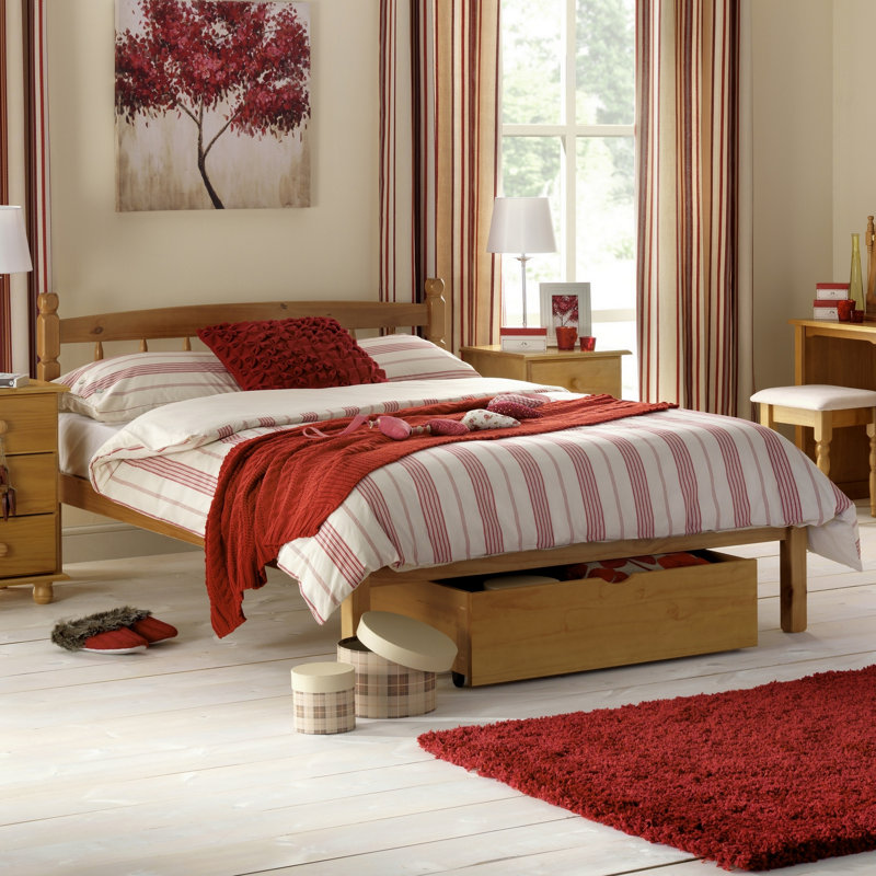 Linntown Solid Wood Bed, Double (4'6)