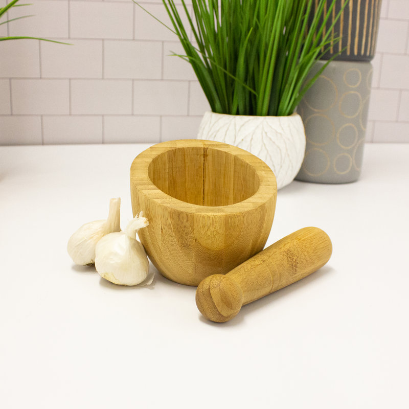 BergHOFF Bamboo Garlic Press