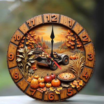 Horloge d'automne en bois sculpté