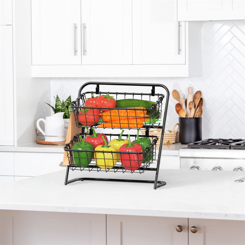 Prep & Savour Doca Metal Fruit Basket
