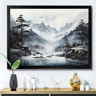 " Japan Mountain Fog Horizons "