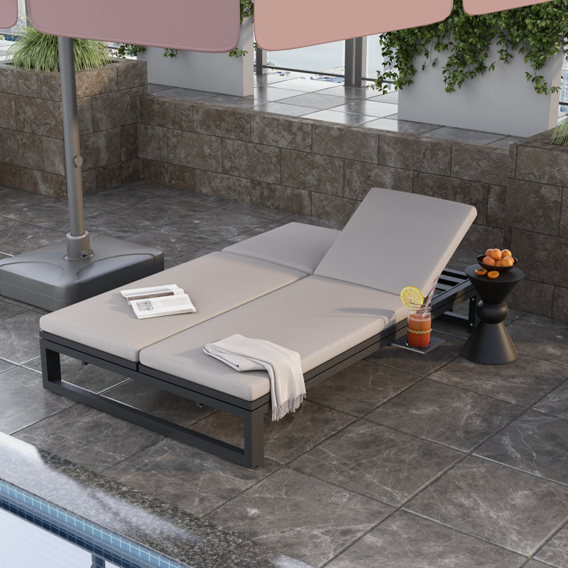 Canapé-lit d'extérieur convertible 82,68 po Chelsea, Gris clair, Noir, noir, noir, noir