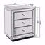 Armoire à trois tiroirs