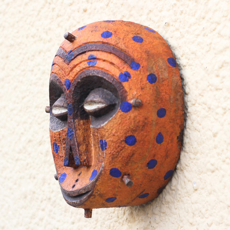 Masque de bois africain fait à la main Bungalow Rose