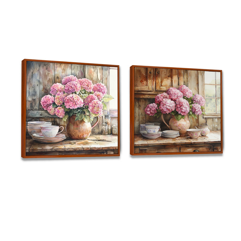 Hydrangeas In The Farm Kitchen I - Hydrangea Wall Art - ensemble d'art mural traditionnel 2 pièces, Cadre flottant, Brun