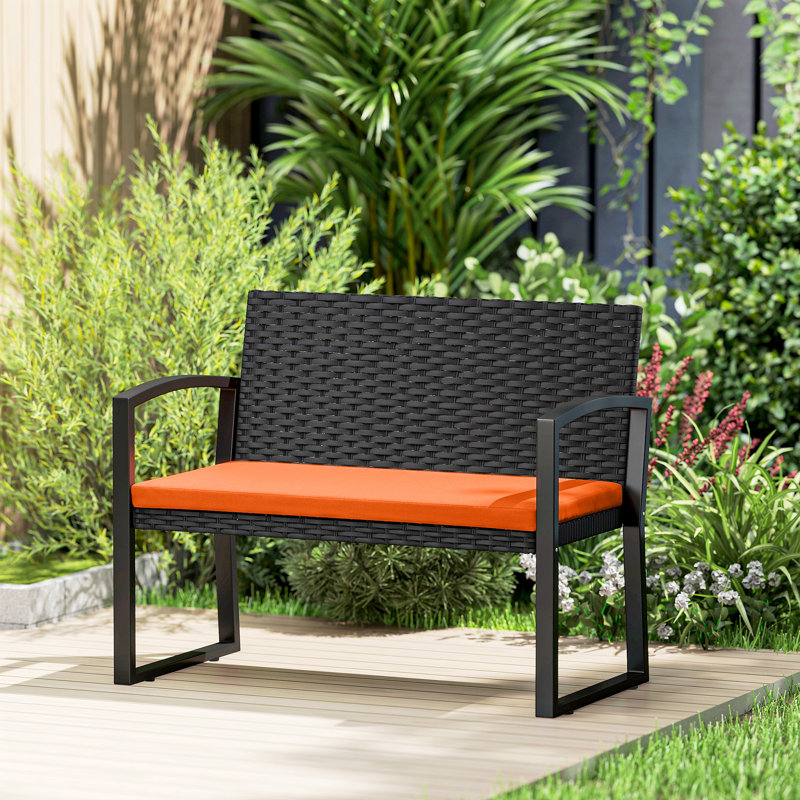Outdoor Lounge Chair