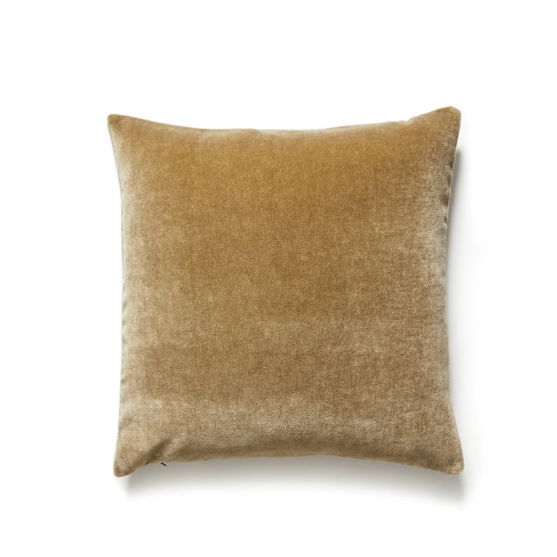 MAKALU MOHAIR PILLOW, Ecru