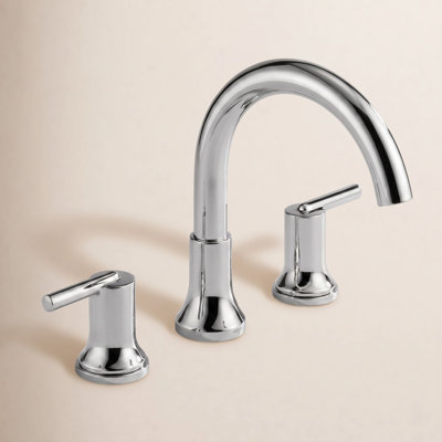 Trinsic Deck-Mounted Roman Tub Faucet