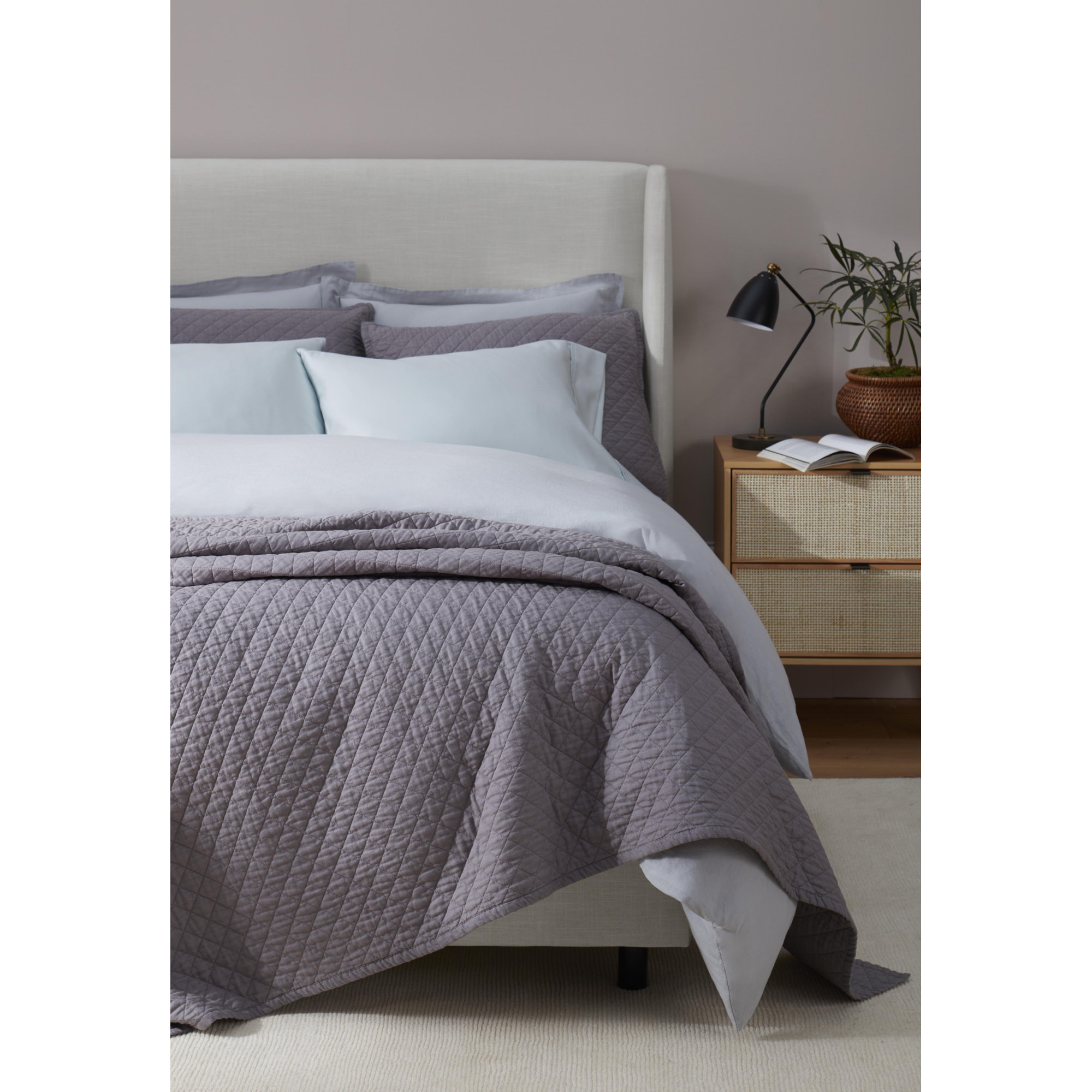 Jeffen Linen Blend Quilt, Charcoal, King/Cal King Quilt