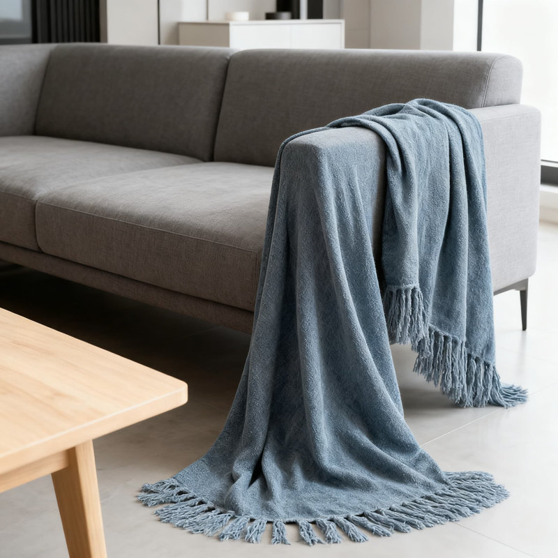 Jeté en chenille de luxe pour canapé et lit, conception en tricot doux et moelleux avec pampilles décoratives, couverture légère toutes saisons pour la décoration intérieure
