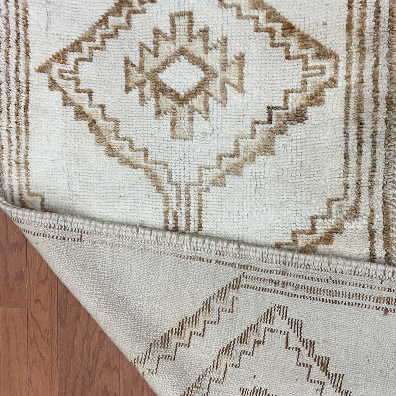 Tapis de couloir Oushak fait à la main Bungalow Rose