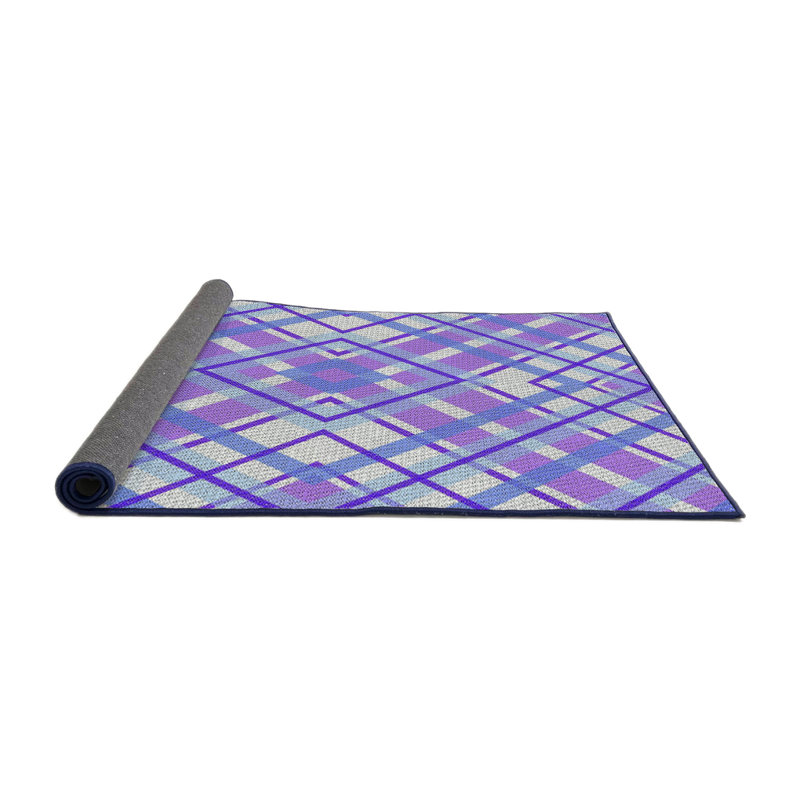 Geometric Indoor Rug, Round 3'
