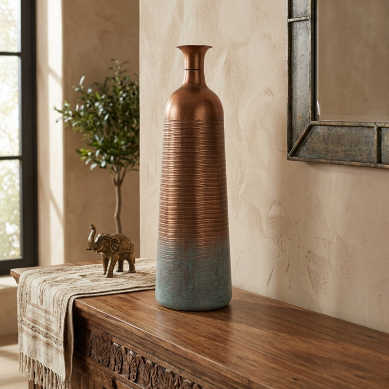 Vase de plancher en métal Farnaz, H 28,25 po x l 8,75 po x P 8,75 po