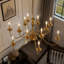 Lustre traditionnel à 12 lumières (94 cm de large)