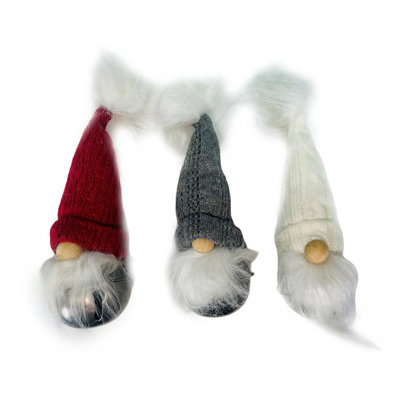 Ensemble de trois gnomes de traîneau