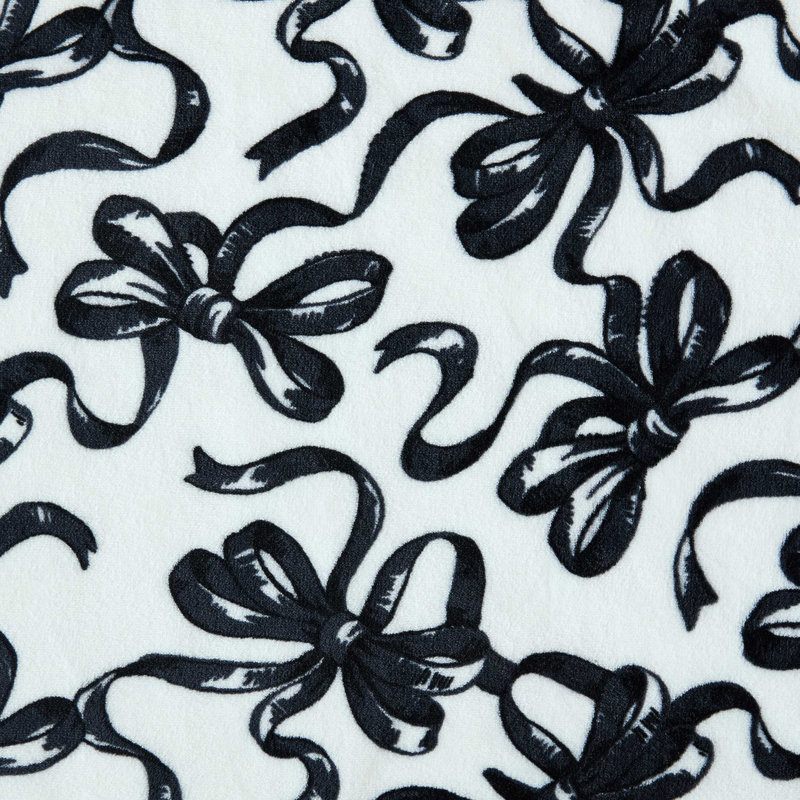 Couvertures en molleton doux Betsey Johnson, Jeté, Ballet Bows - gris