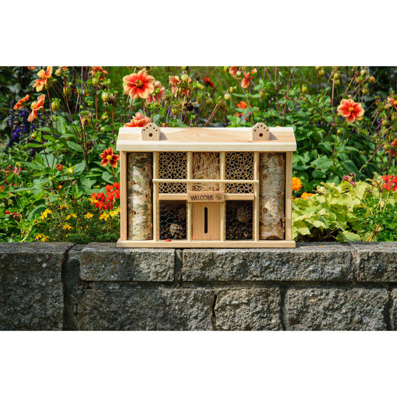 Amy-Mae Freestanding Bumblebee House