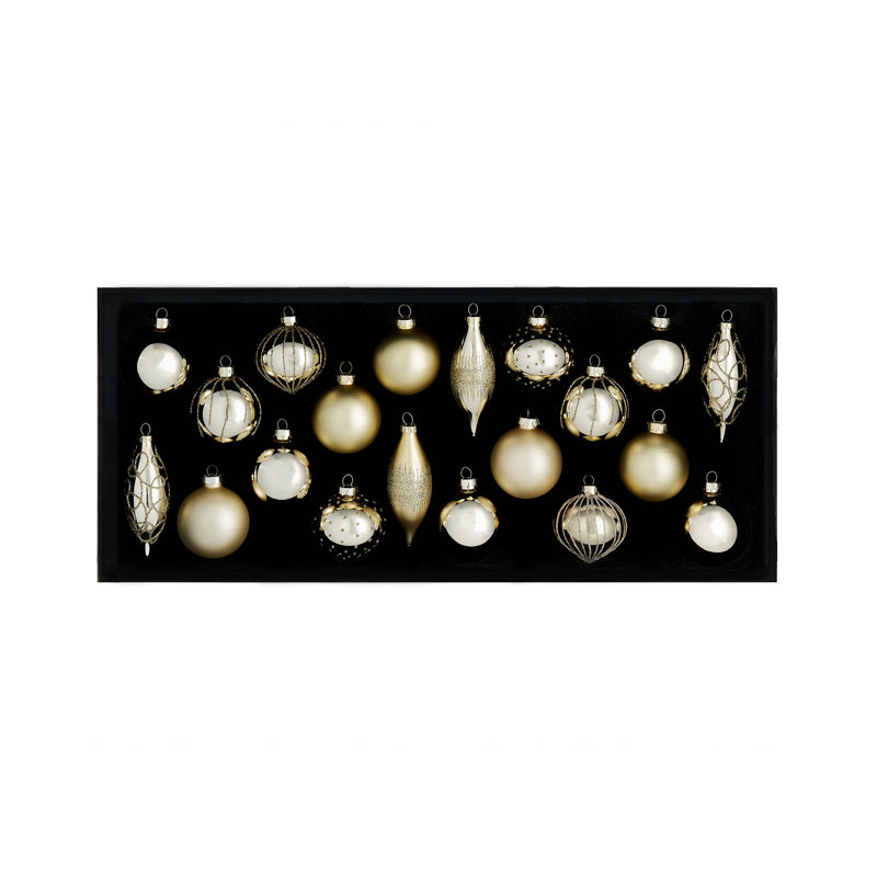 11.61cm Solid Colour Plastic / Acrylic Bauble, Pale Gold