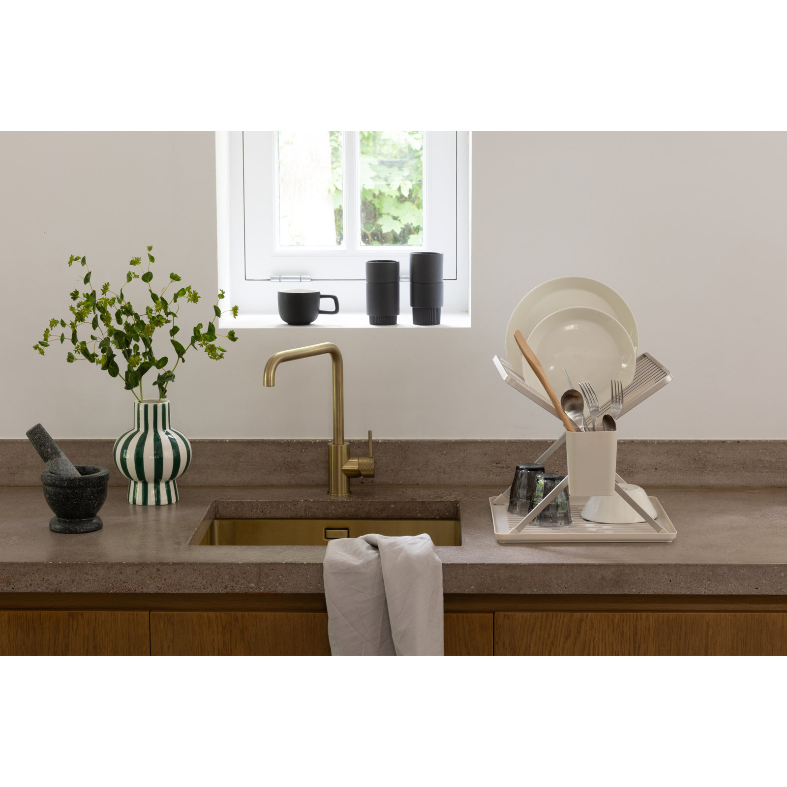 Brabantia Foldable Dish Rack, 27.3" H x 18" W x 5.5" D , Soft Beige