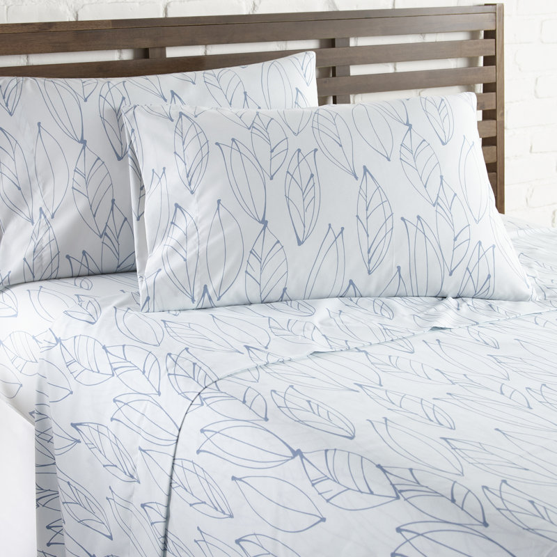 Vilano Choice Floral Microfiber Sheet Set, Queen Sheet + Fitted Sheet + 2 Pillowcases, White/Blue