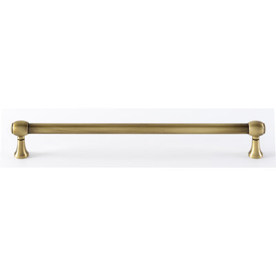 Royale Bar Pull