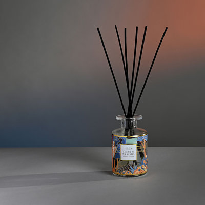 Reed Diffusers And Sticks
