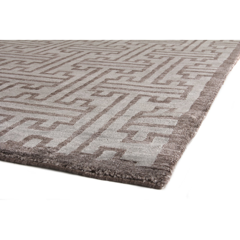 Bamboo Silk Geometric Area Rug in Brown, Rectangle 6' x 9'