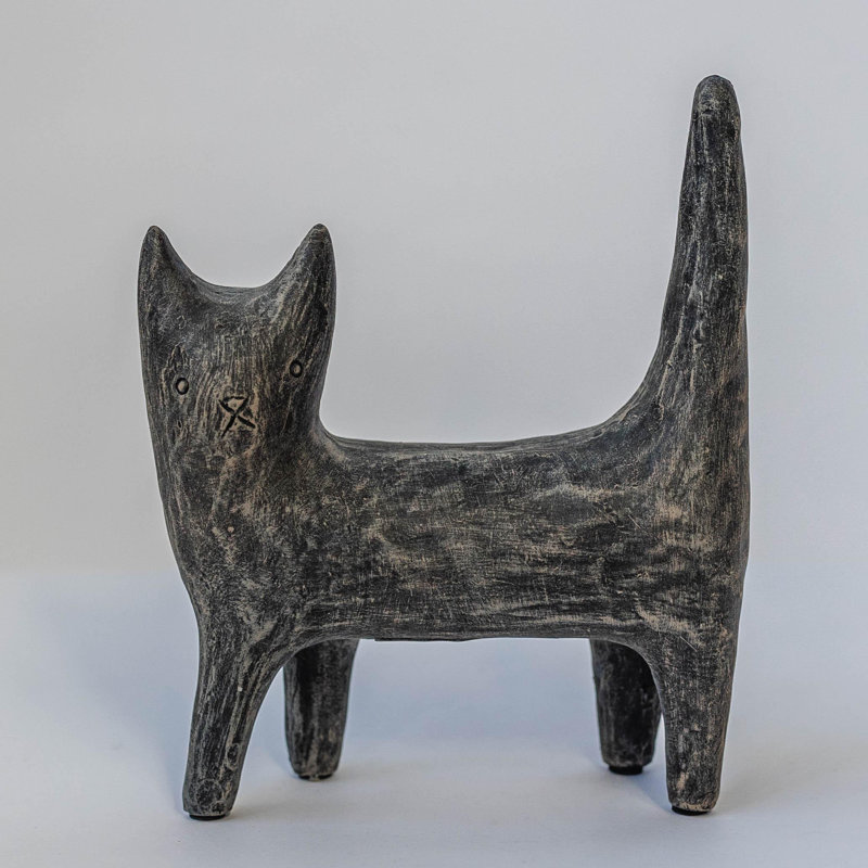 Figurine de chat en céramique aspect primitif