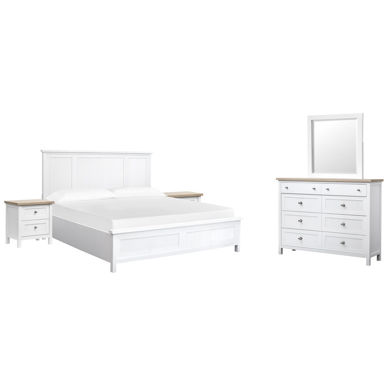 Très grand lit à panneau Sajish avec tables de chevet et échiquier avec miroir, 5 Pcs: Bed, 2 Nightstands, Chesser, Mirror