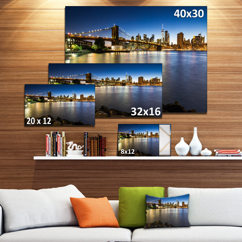 Reproduction de photo sur toile tendue, "lointain view of brooklyn bridge cityscape, H 20 po x l 20 po x P 1 po