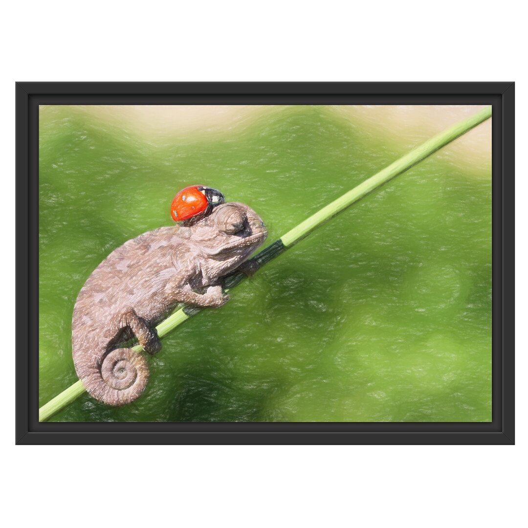 Gerahmtes Wandbild Süßer Gecko mit einem Marienkäfer