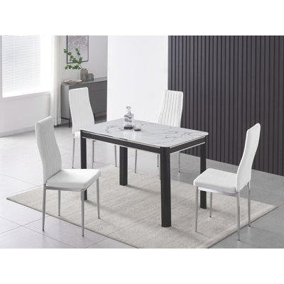 Hannahs 4 - Person Dining Set